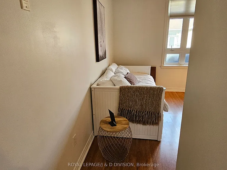 38 Gibson Ave #9 — Photo 23
