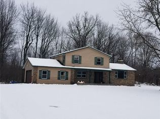 2823 Graney Rd, Caledonia, NY 14423