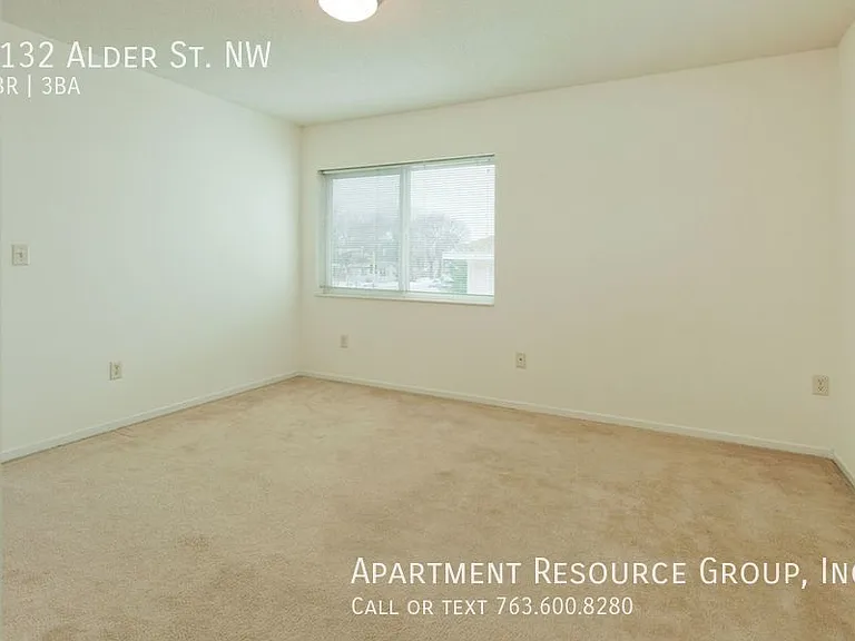 9132 Alder St NW — Photo 13