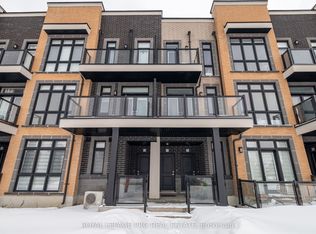 12860 Yonge St #9, Richmond Hill, ON L4E1J4