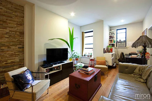 Rented by Miron Properties | media 13