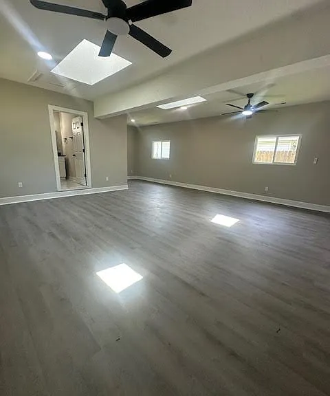 813 Sycamore Ave — Photo 2