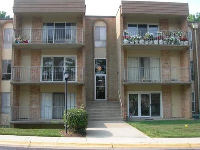 11923 Parklawn Dr APT 304, Rockville, MD, 20852