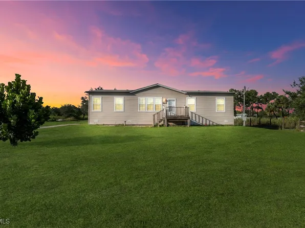 7824 8th Pl, Labelle, FL 33935