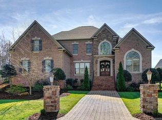 2122 Climbing Rose Ln, Weddington, NC 28104