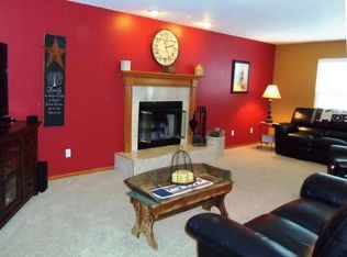 8408 Queensbury Ln, Sturtevant, WI 53177