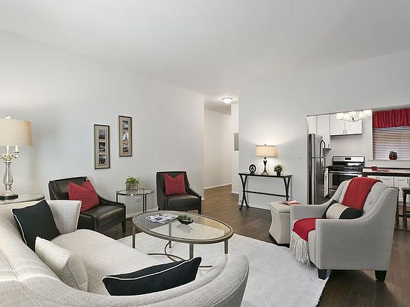 2nd image of 55 E 93rd St APT 1A