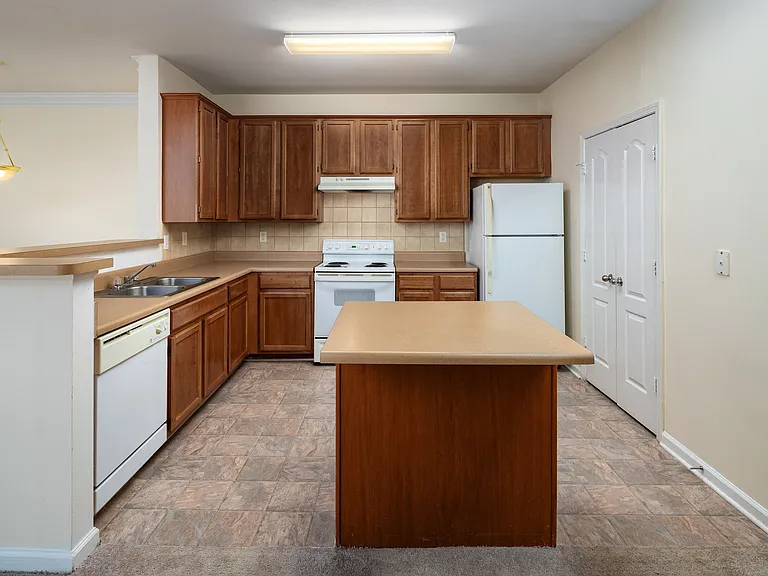 Wesley Stonecrest Apartments at Lithonia — Photo 16