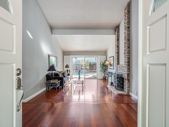 5th image of 6999 Queenswood Way