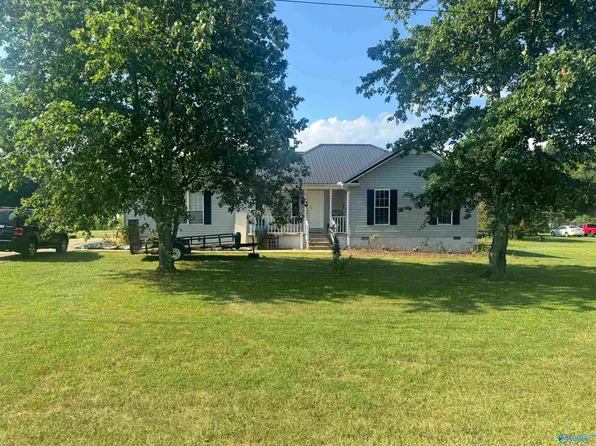 1072 Manley Rd, Hazel Green, AL 35750