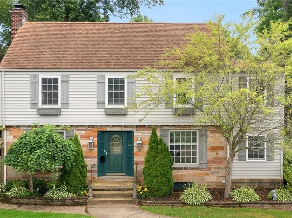 212 36th St NW, Canton, OH 44709