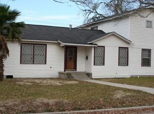1702 Navidad St, Victoria, TX 77901