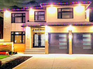 1606 Rockport St, Windsor, ON N9G 0B6