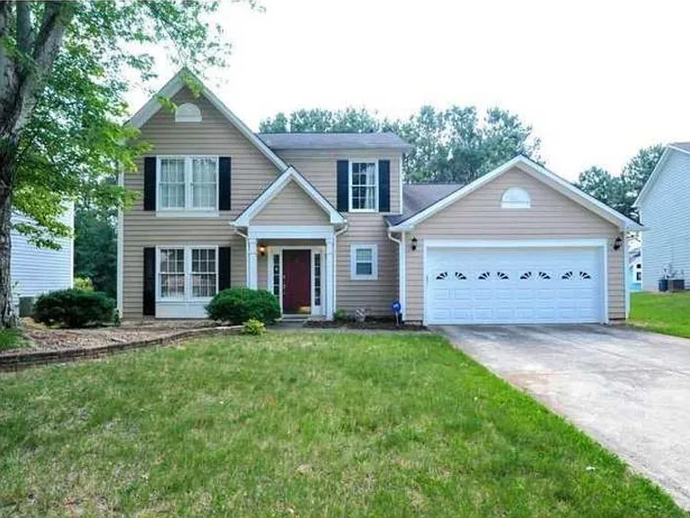 4307 Rockmart Dr NW — Photo 1