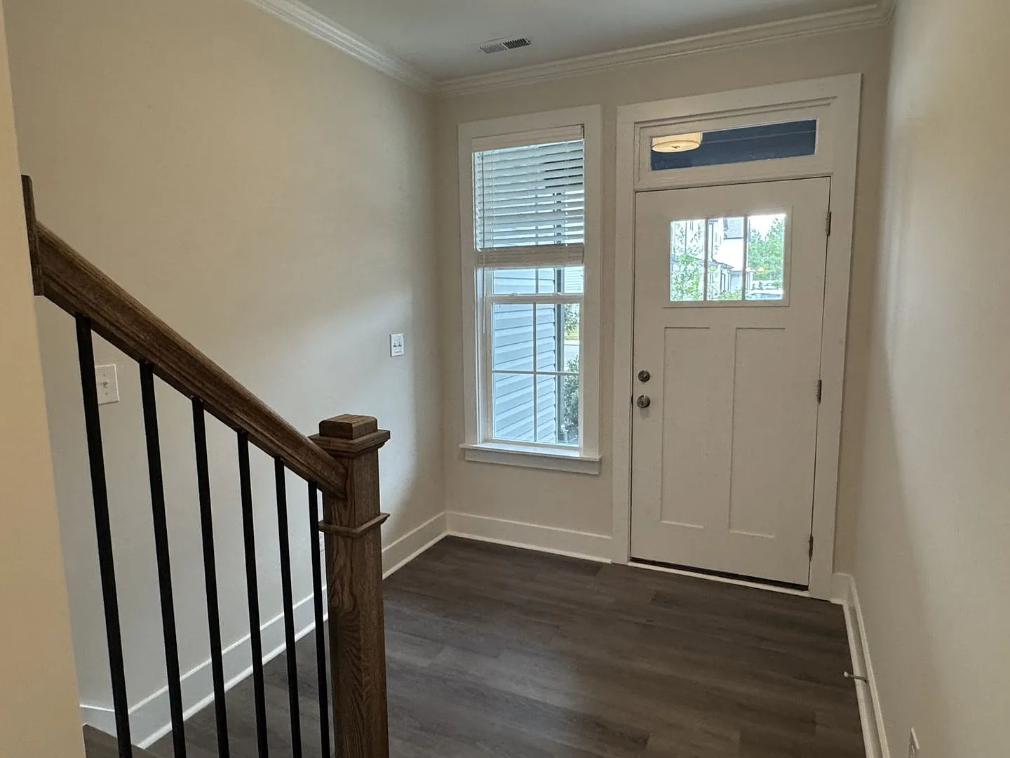 3 bed 2.5 bath Brand New Townhome — Photo 4