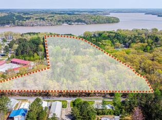 84 Launch Ln, Murray, KY 42071