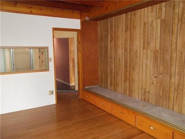 2nd image of 2939 Orville Ave