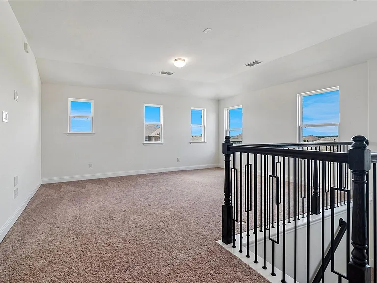 933 Brock Dr — Photo 17