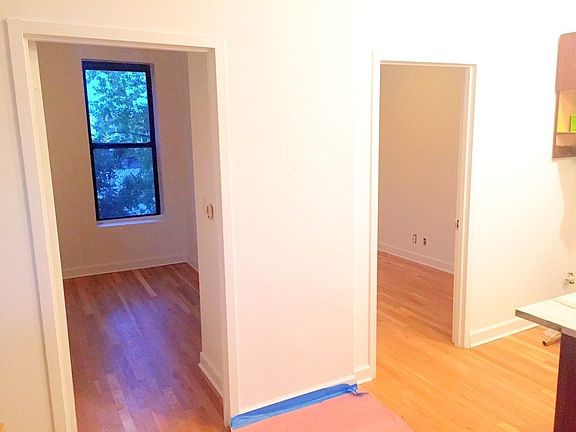 3rd image of 354 22nd St #5RF