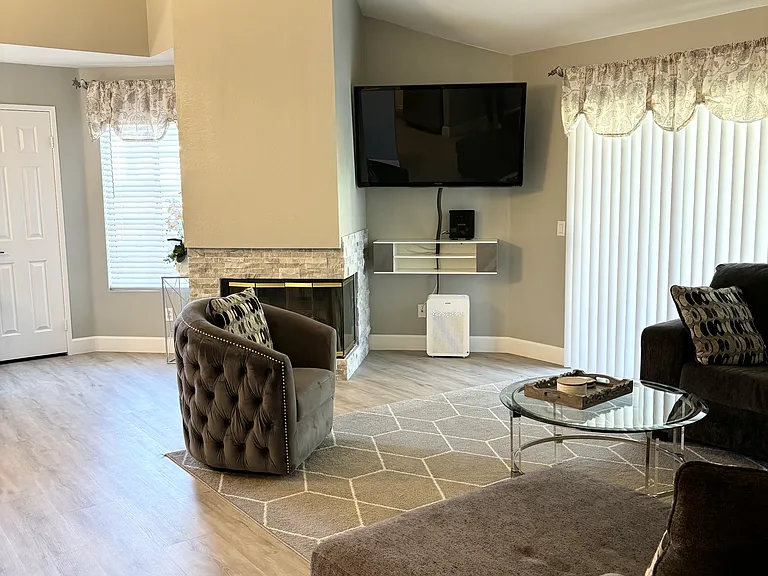 1006 S Dewcrest Dr — Photo 11