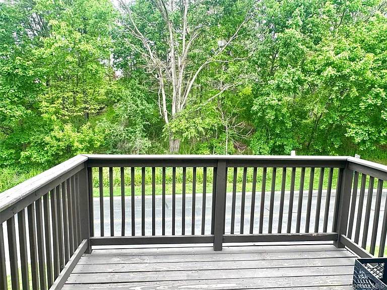 3 Loudon Dr #6 — Photo 23