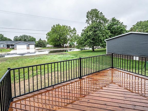 4th image of 29194 Cynthia Path