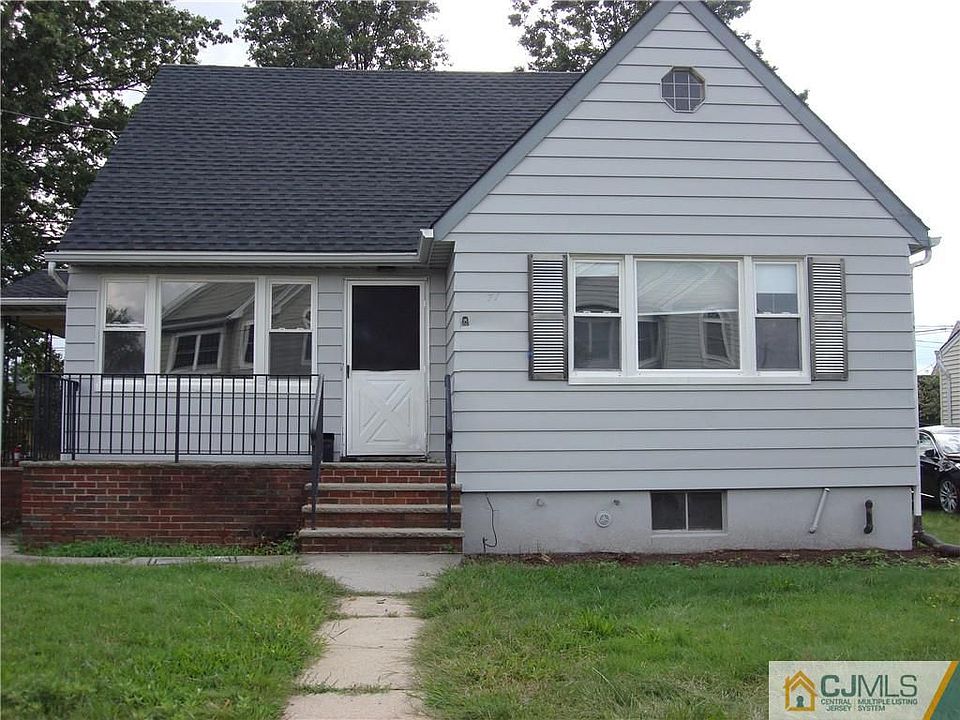 1st image of 71 Grand St