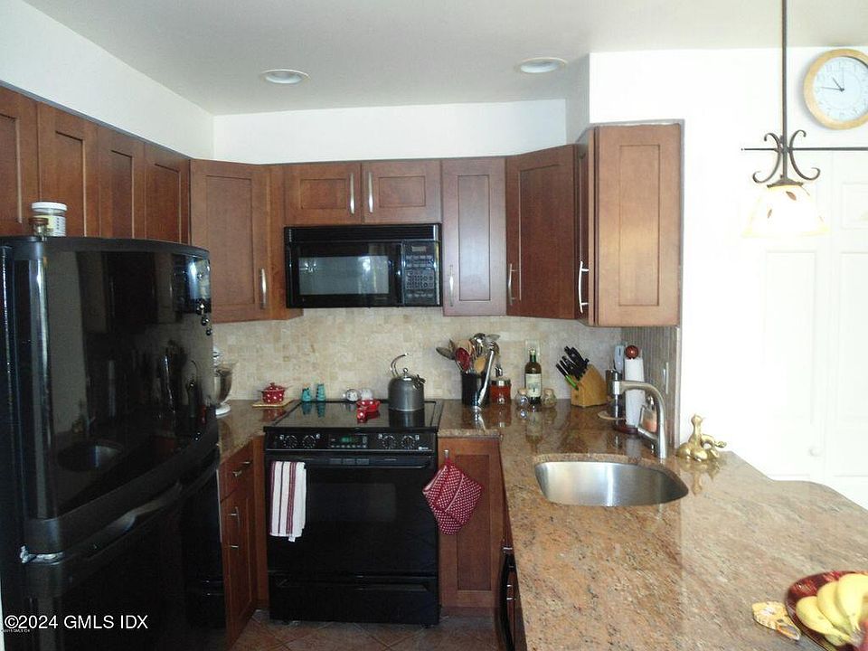 1465 E Putnam Ave Old Greenwich CT Zillow