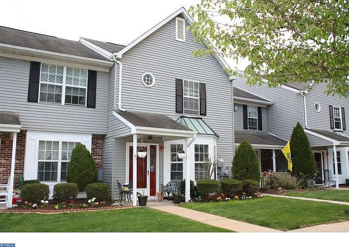 1st image of 93 Fair Oaks Ct