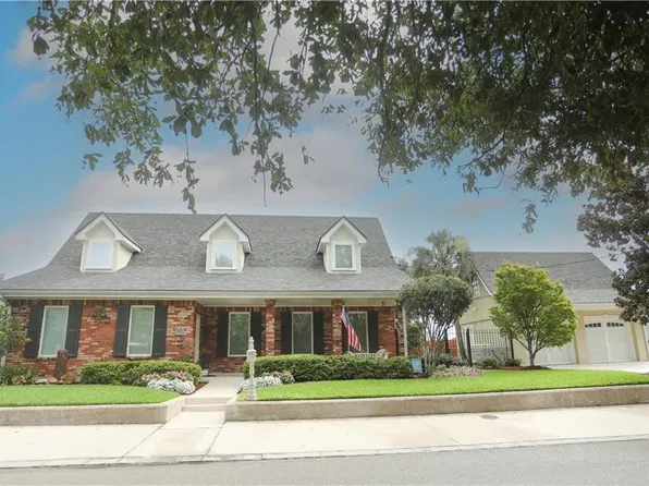 9101 Rosedown Pl, River Ridge, LA 70123