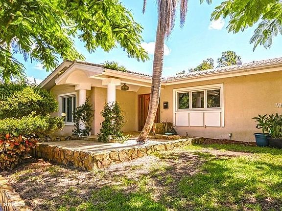 2nd image of 29 Evonaire Cir