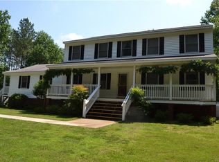 10525 Spring Run Rd, Chesterfield, VA 23832