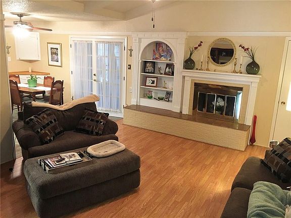 5th image of 1325 Oakwood Dr