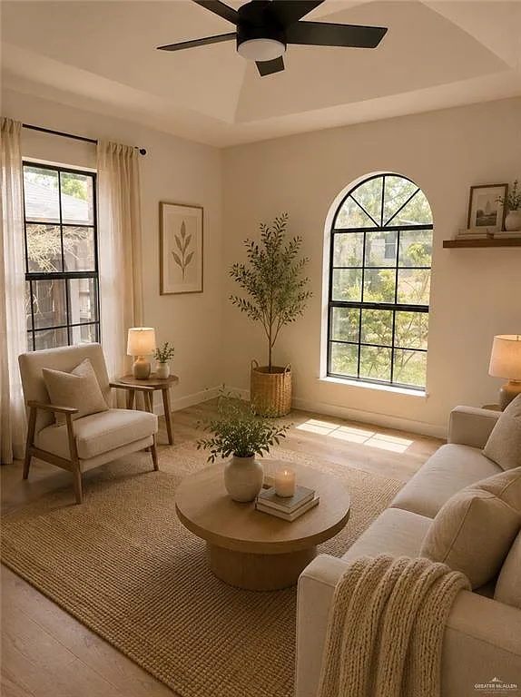 3 bed, 2.0 bath, 1420 sqft, $1,500 — Photo 4