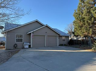 1624 SW Rimrock Way, Redmond, OR 97756