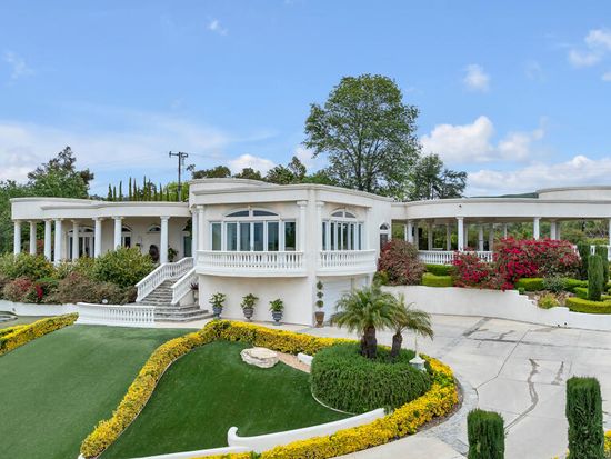 932 Rosario Dr, Thousand Oaks, CA 91362