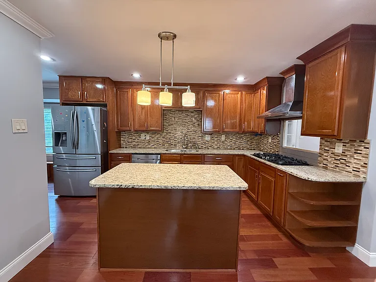 999 Payton Way — Photo 5