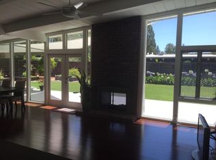 1151 Santa Cruz Ave, Menlo Park, CA 94025