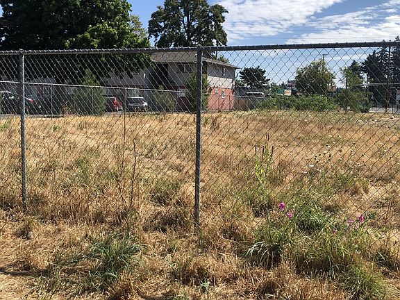 2nd image of 134th Avenue And Powell Blvd