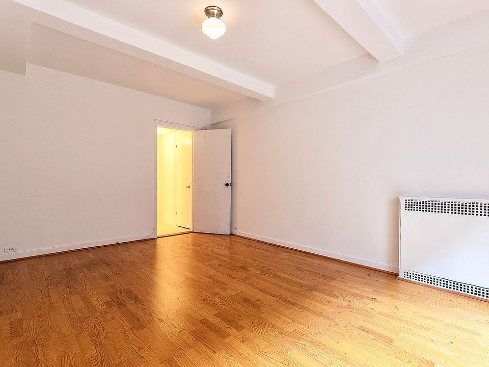 1st image of 108 E 38th St APT 208