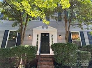 12325 Woodside Falls Rd, Pineville, NC 28134