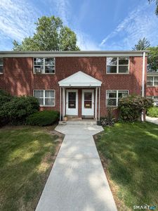 61 Arnold Way #61, West Hartford, CT, 06119