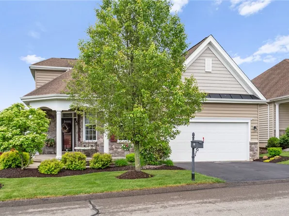 361 Patriot Ln, Freedom, PA 15042