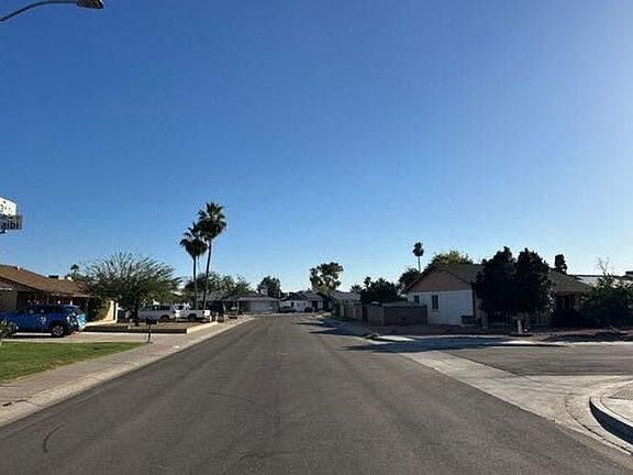 4th image of 19621 N 3rd Dr