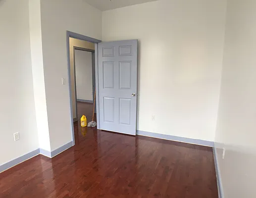 Rented by Uptown Flats LLC | media 38