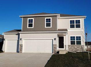 201 40th St SW, Altoona, IA 50009