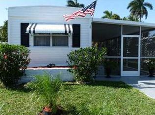 8671 SW 18th Ct, Davie, FL 33324