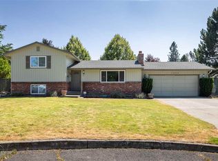 1006 E Pinecone Ct, Spokane, WA 99208
