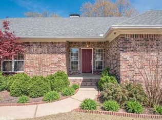 111 Orchid Dr, Maumelle, AR 72113