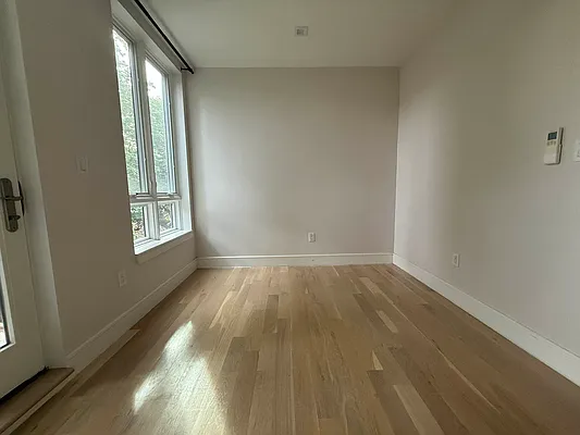 Rented by Arche Nest LLC | media 4